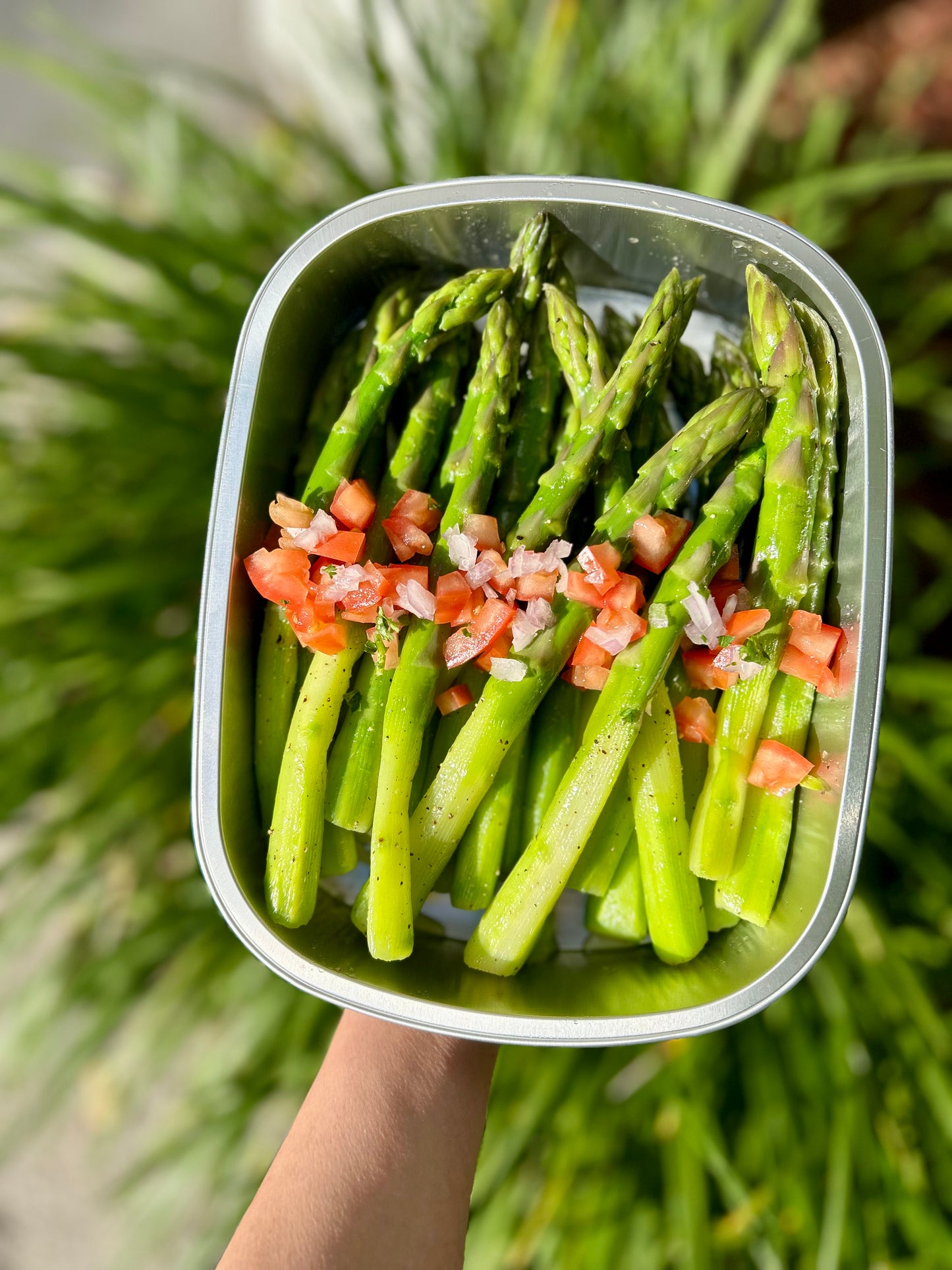 Poached Asparagus with Tomatoes