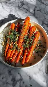 Pistachio & Honey Carrots